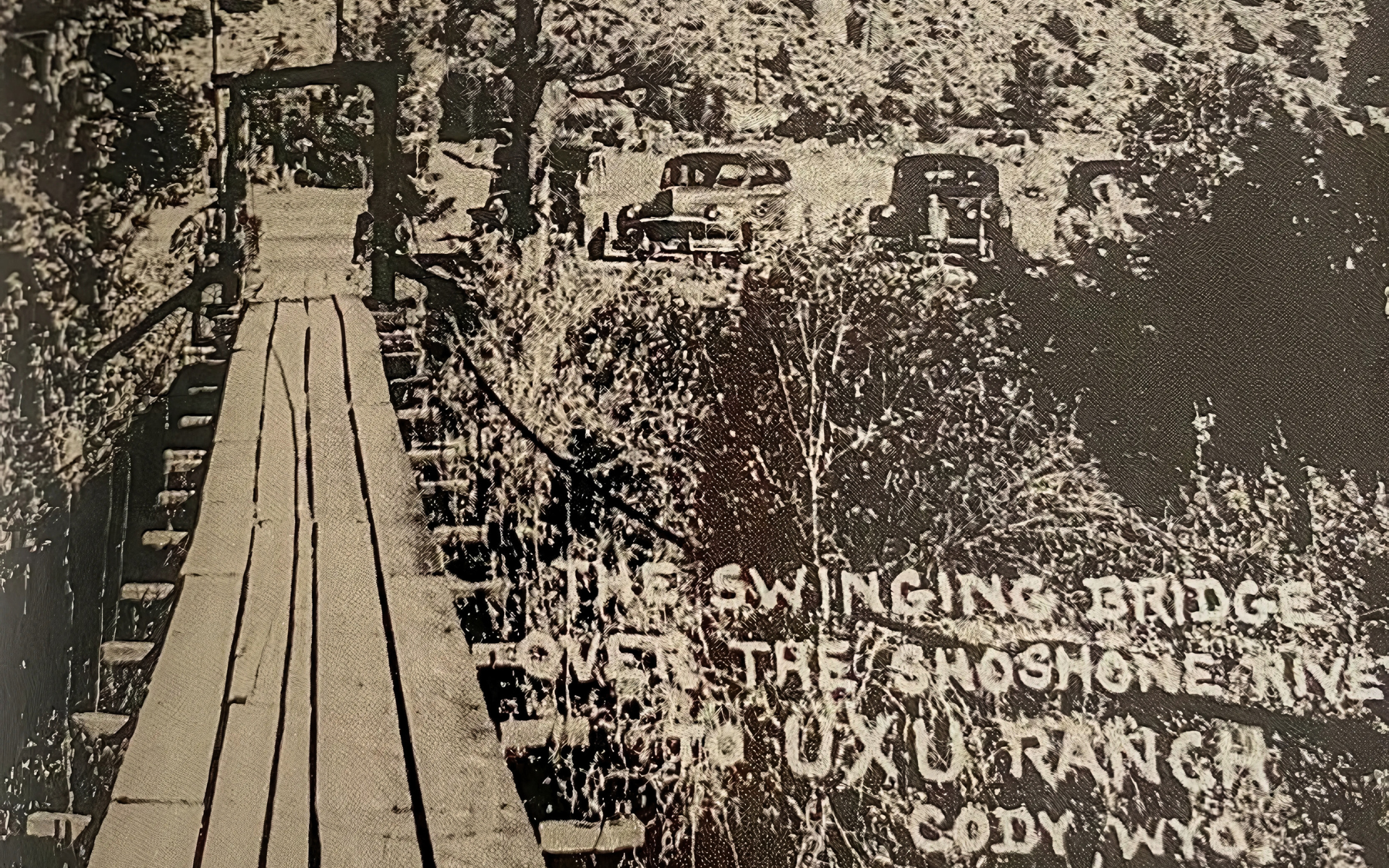 Old Fashion Swing Bridge<br />
 at UXU